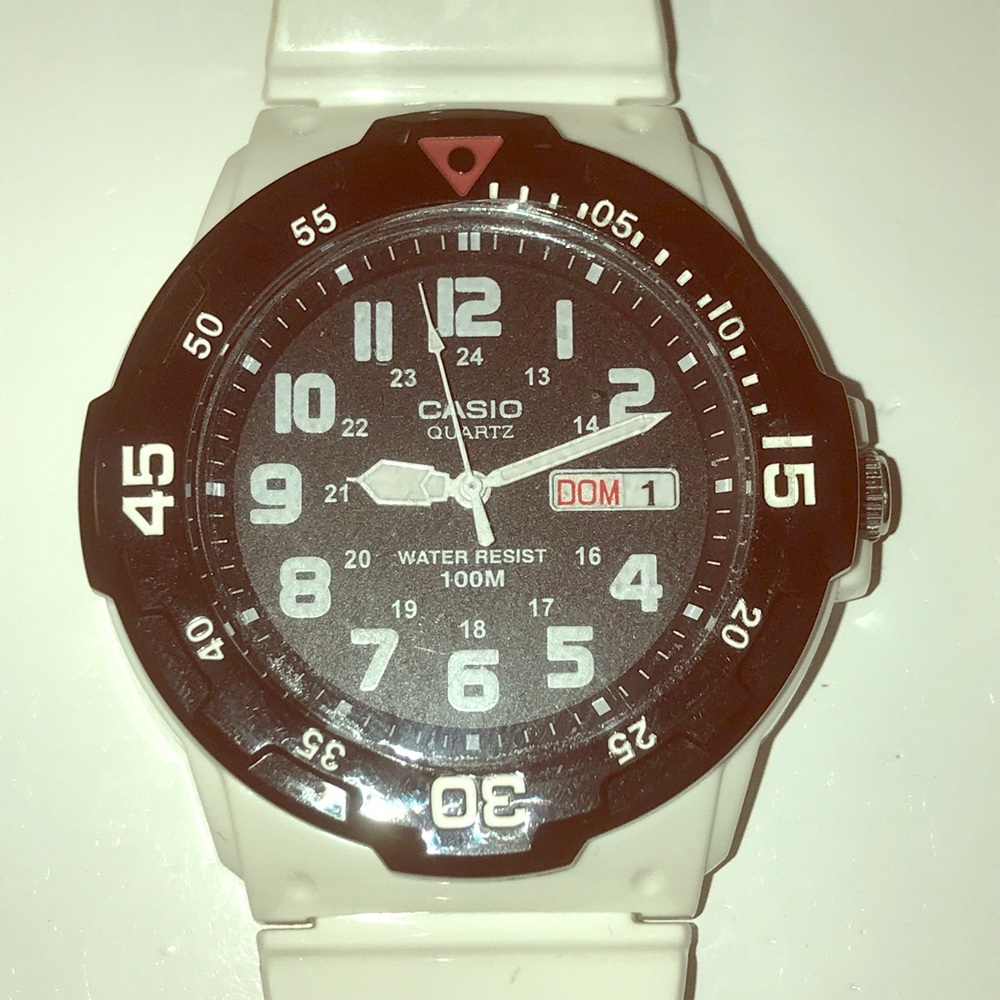 Casio unisex white watch